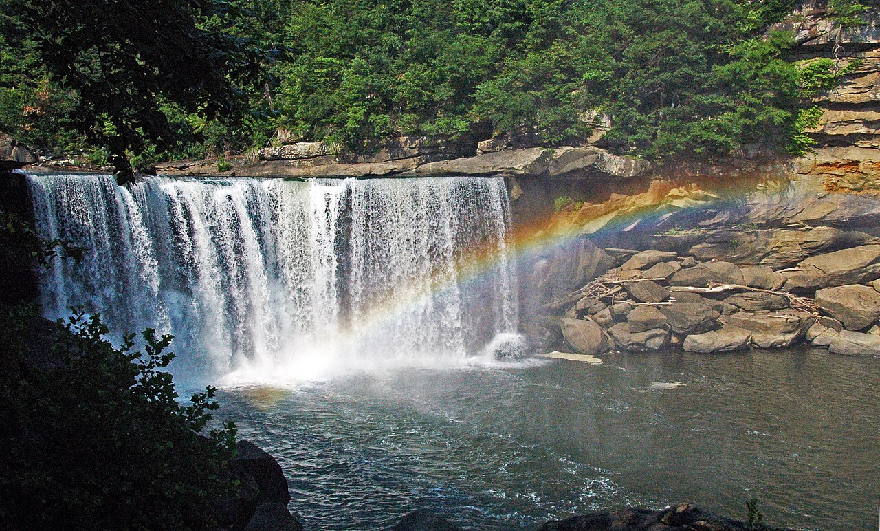 Cumberland Falls rainbow